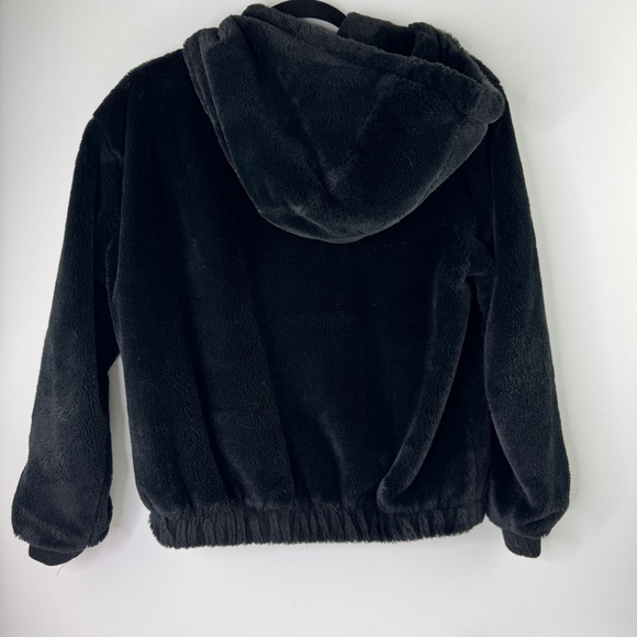 Revamped Women's fluffy black teddy coat - Picture 2 of 11